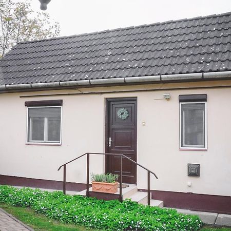 Kertvarosi Kucko Debrecenben! 외부 사진